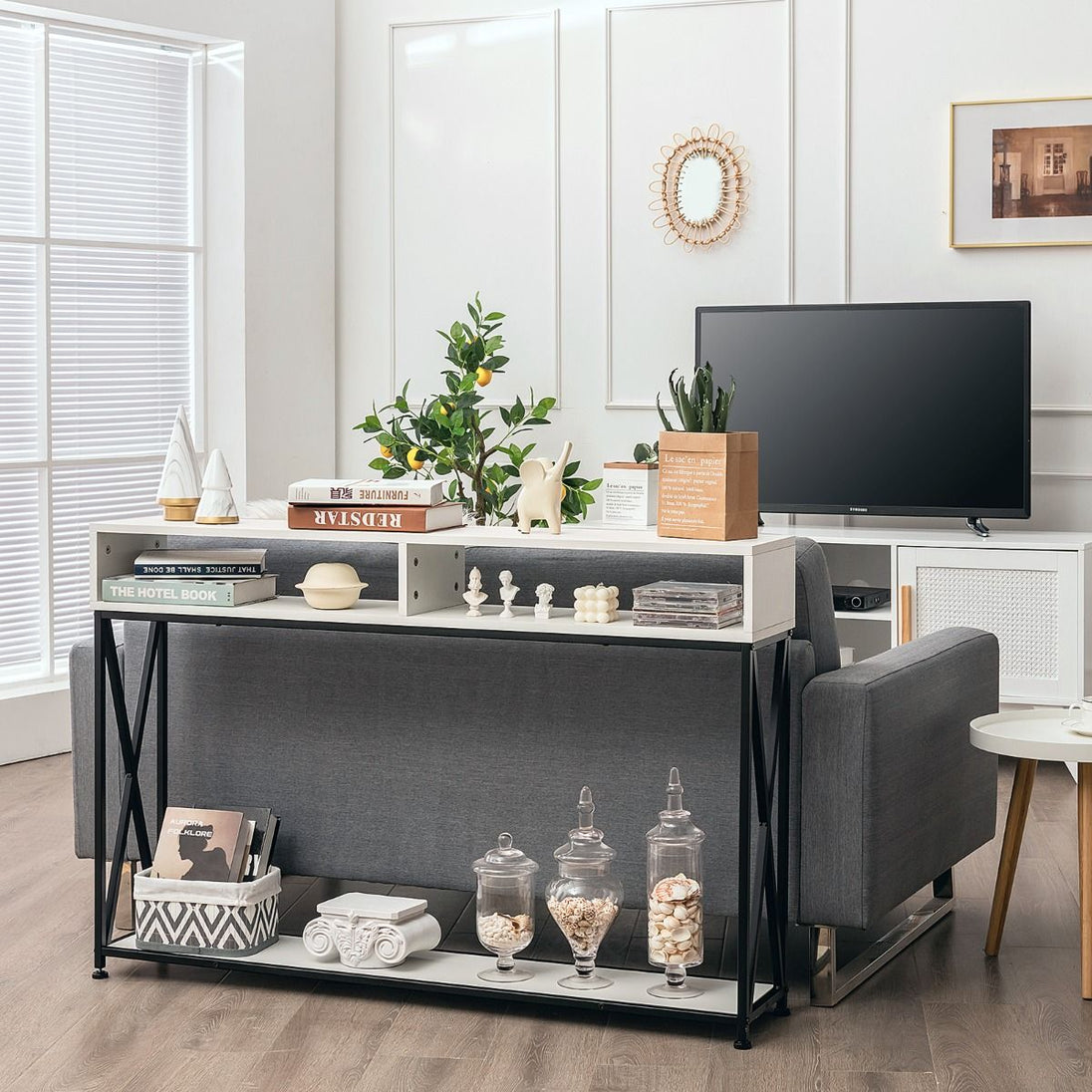 Chic Console Table for a Stylish Entryway - Elevate Your Home Decor with Industrial Elegance!
