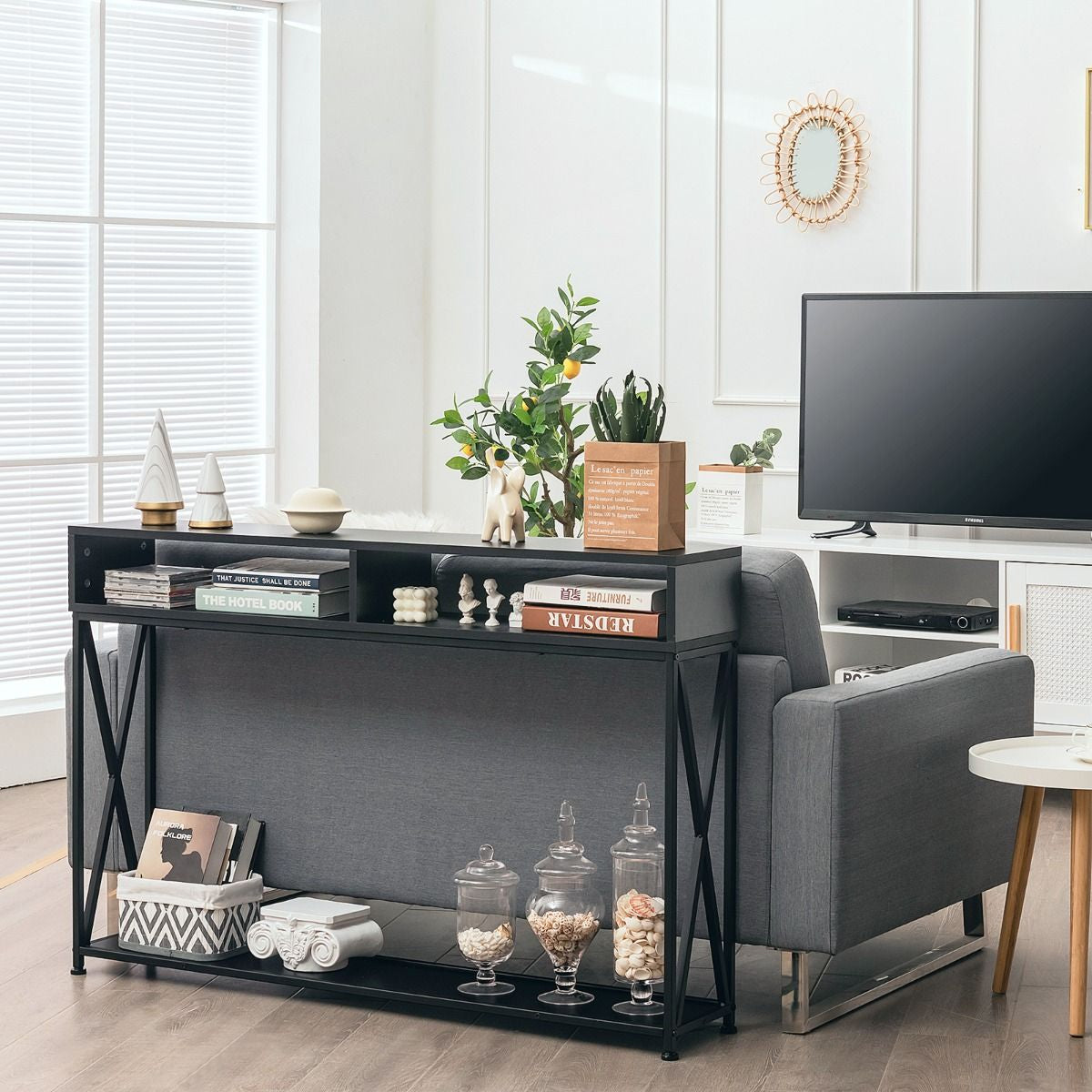 Chic Console Table for a Stylish Entryway - Elevate Your Home Decor with Industrial Elegance!